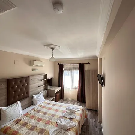 Akay Hotel 3*