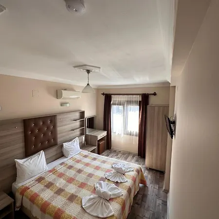 Hotel Akay 3*