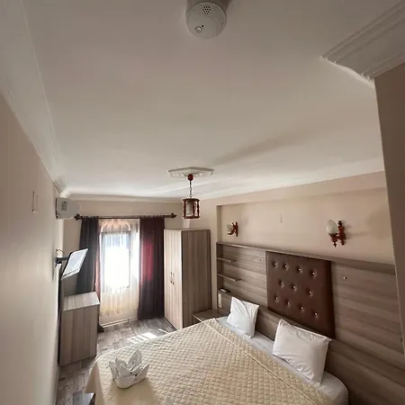 Akay Hotel 3*