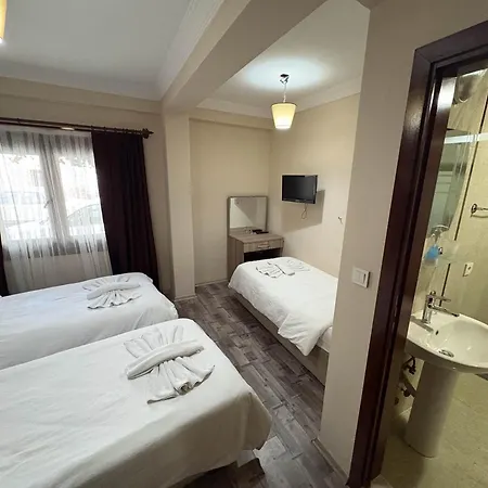 Hotel Akay 3*