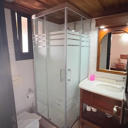 Hotel Akay 3*