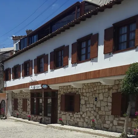 Akay Selcuk