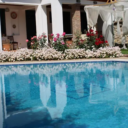 アカイ 3* セルチュク