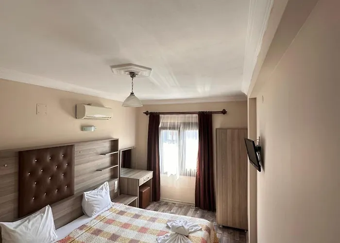 Akay Hotell 3*