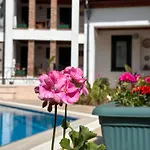 Otel Akay 3*