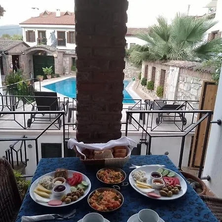 Akay Σελτσούκ